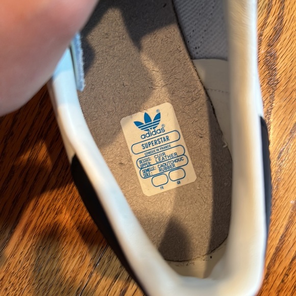 GOLD Special Edition Adidas Superstars. Made in France. REAL Leather. Men’s 7.5. - Picture 2 of 6